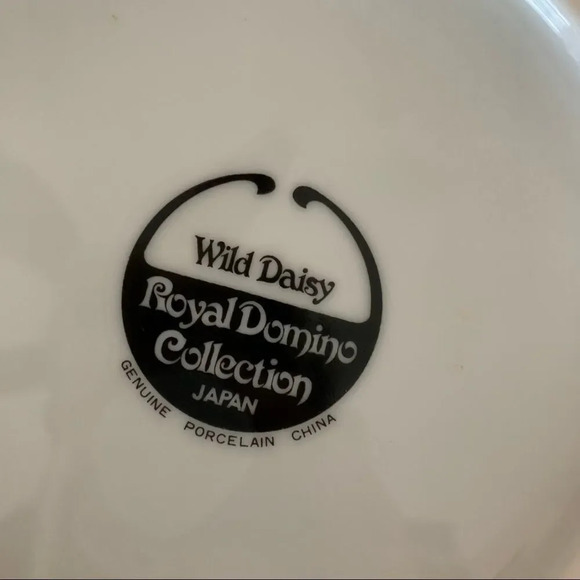 Royal Domino Collection Japan Wild Daisy‎ Plates 2 - Picture 4 of 10